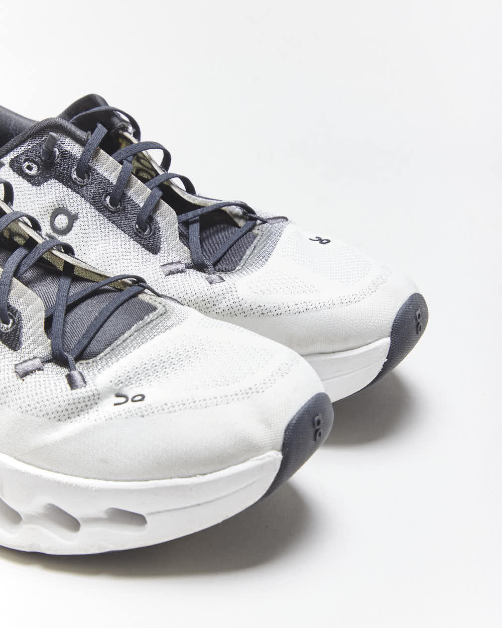 ON Cloudlit Trainers - UK5