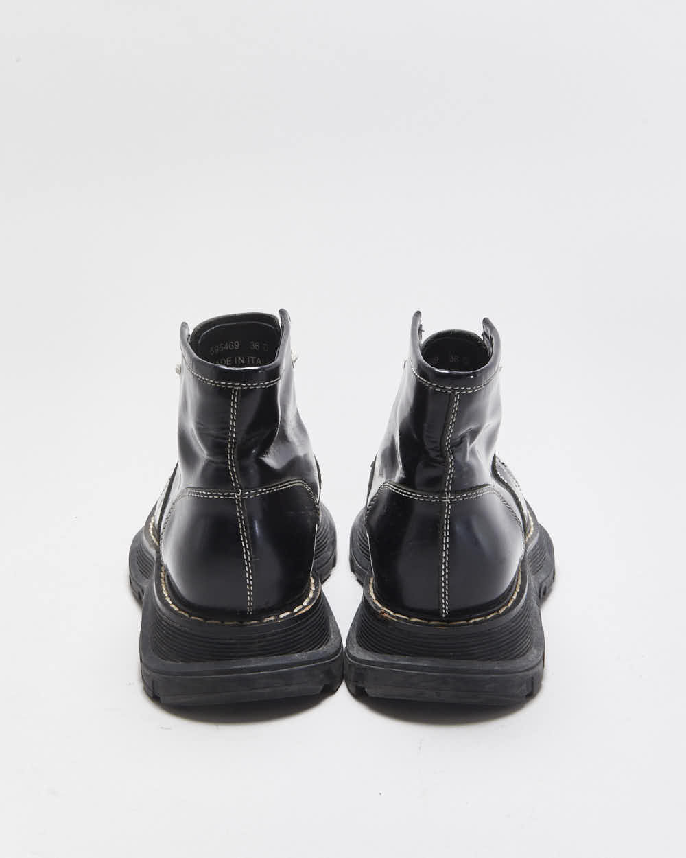 Alexander McQueen Patent Tread Contrast Stitch Boots - UK3 – Rokit