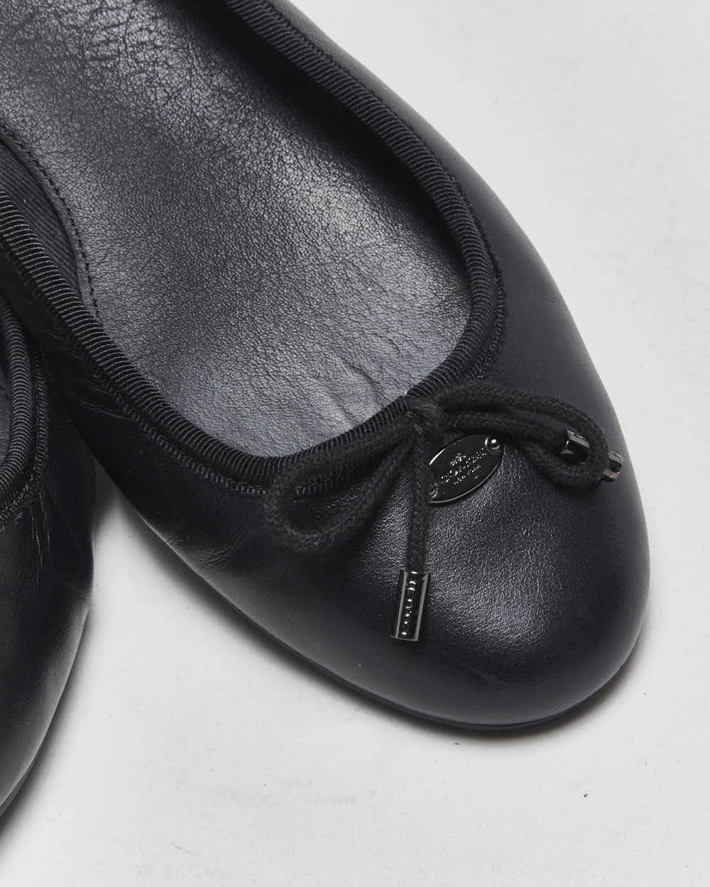 Vintage Y2k 2000s Coach Leather Ballet Flats - U4