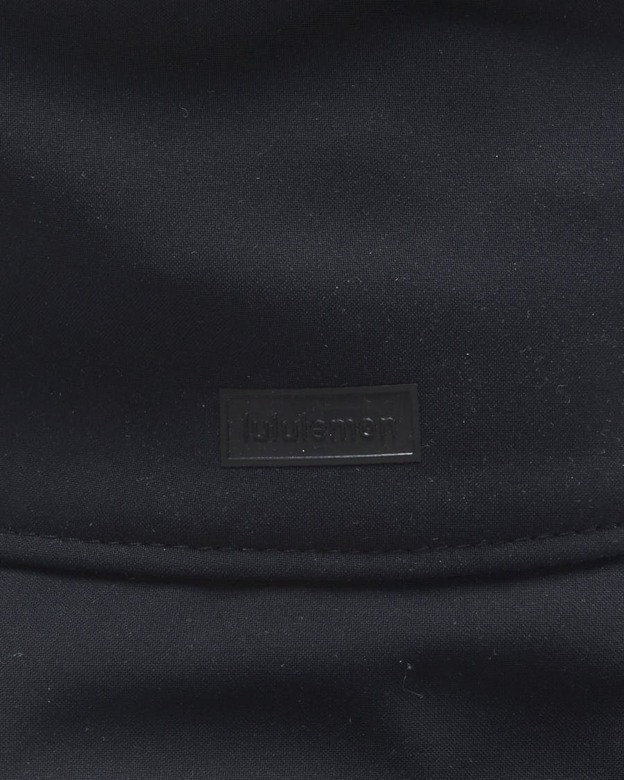 Lululemon Black Bucket Hat - M/L