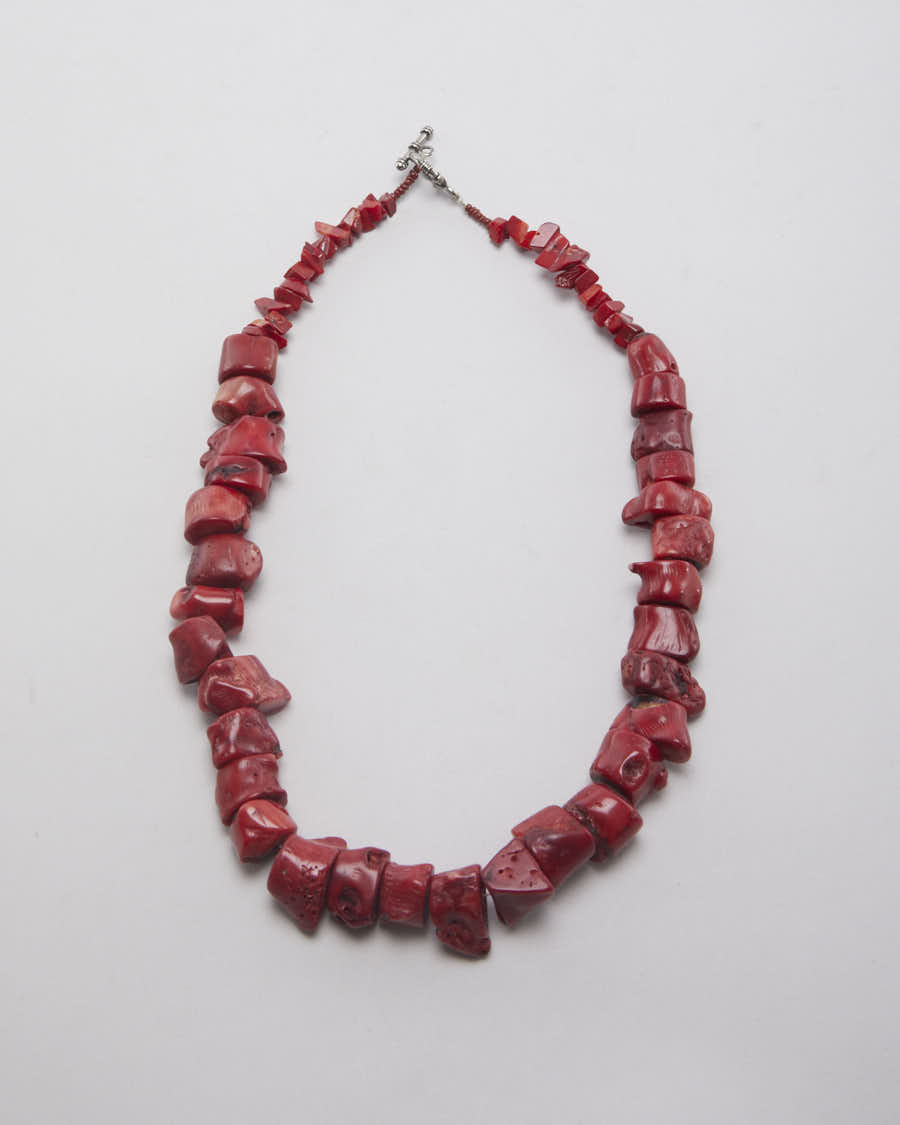 Vintage Chunky Red Beaded Necklace - O/S