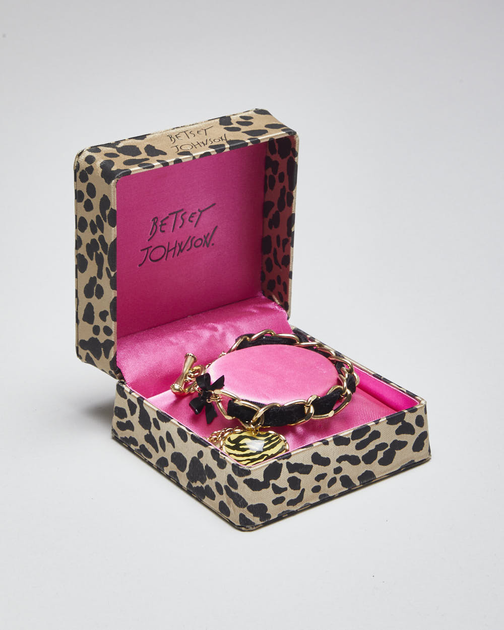 Y2k 00s Betsey Johnson Charm Bracelet