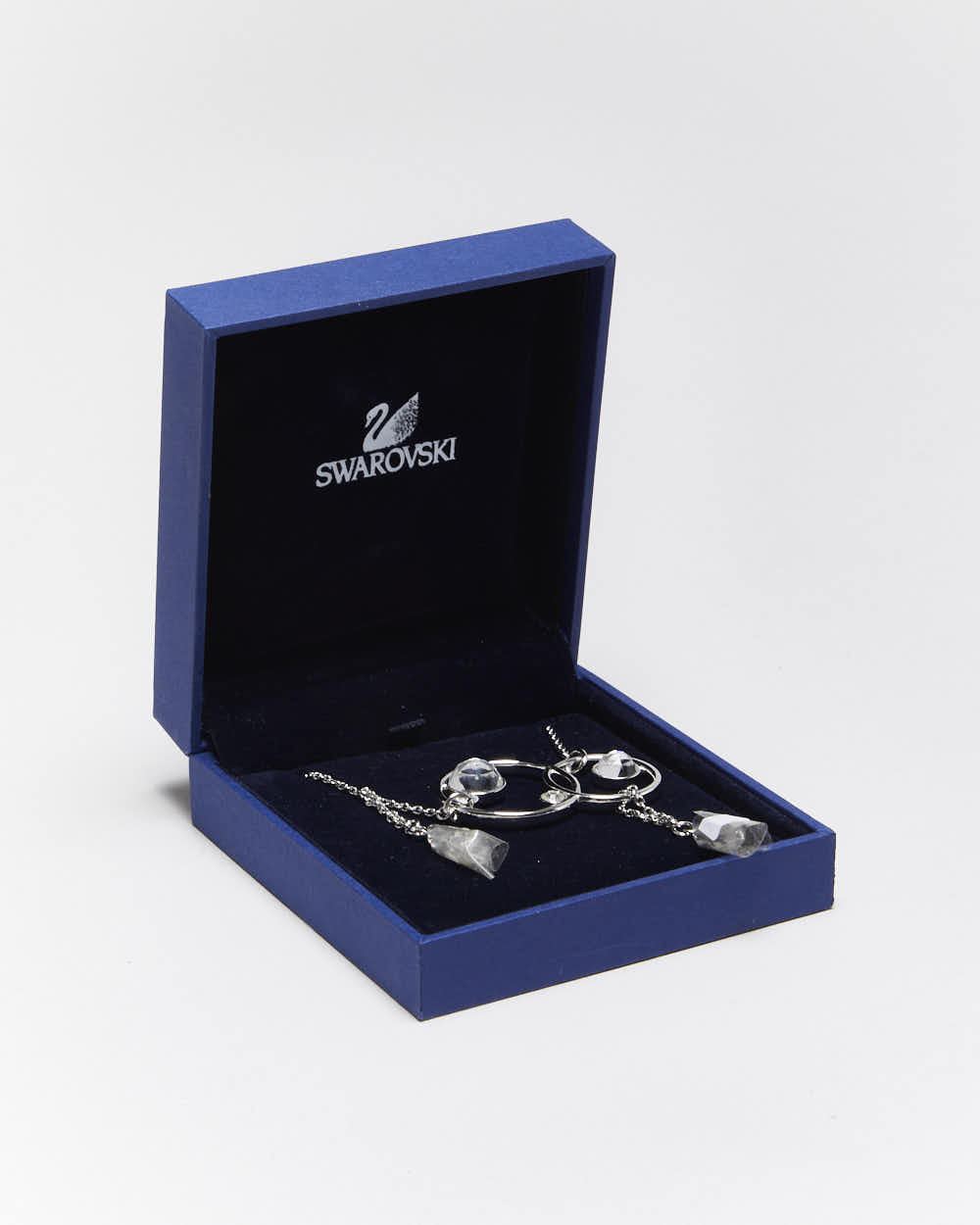 Deadstock Y2k 00s Swarovski Silver Nacklace