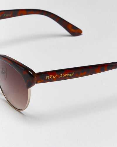 Vintage Y2k 00s Betsey Johnson Sunglasses