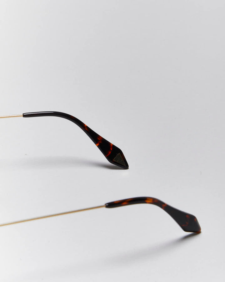 Victoria Beckham Aviator Sunglasses