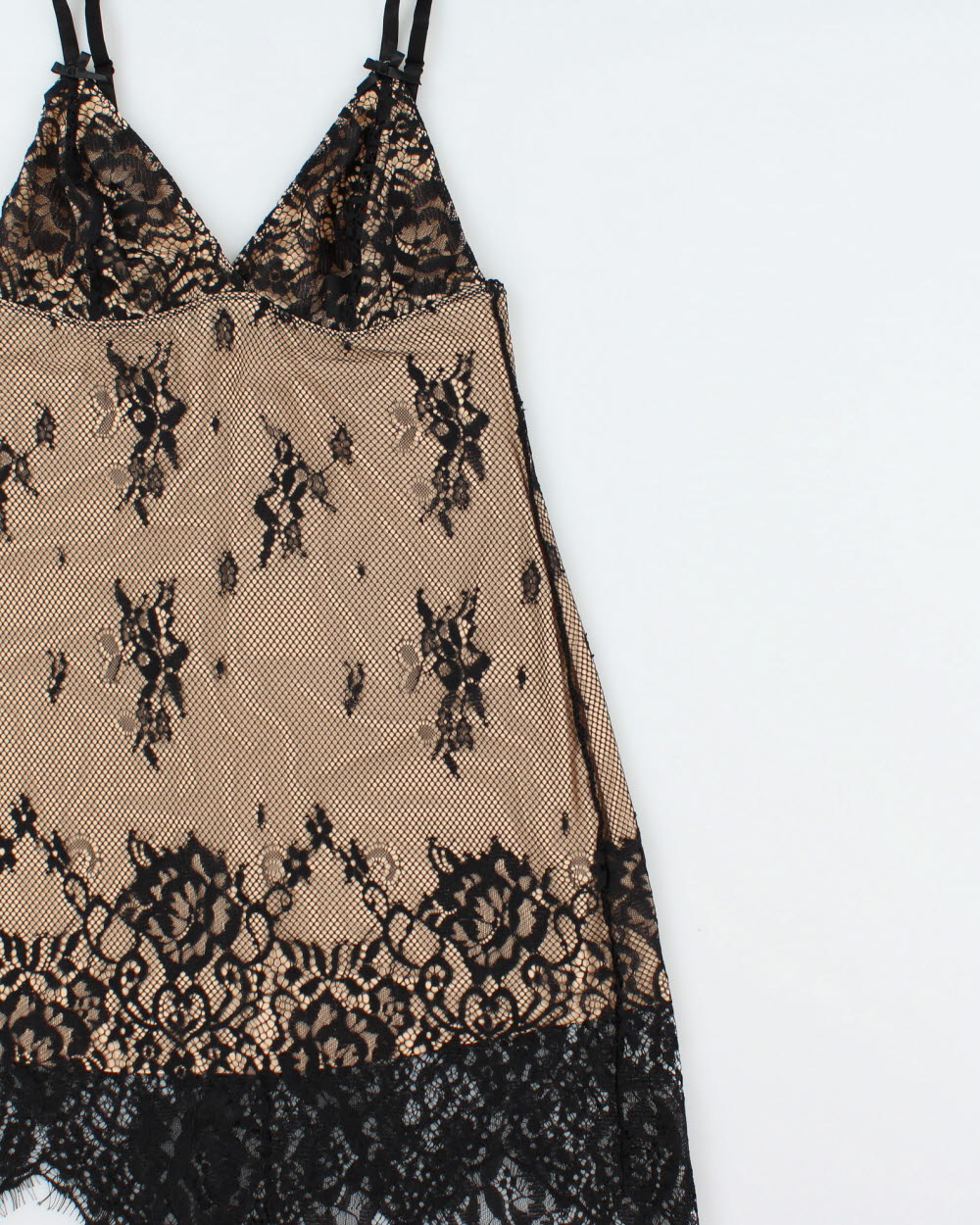 Vintage 2010s La Vie En Rose Lace Overlay Mini Dress - S