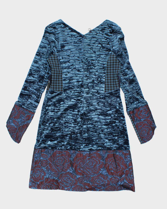 save the queen blue dress Women's Mesh Rare Italy Sz M this dress offers versatility and style for all body types Dancing Queen 5037 Long Quinceanera