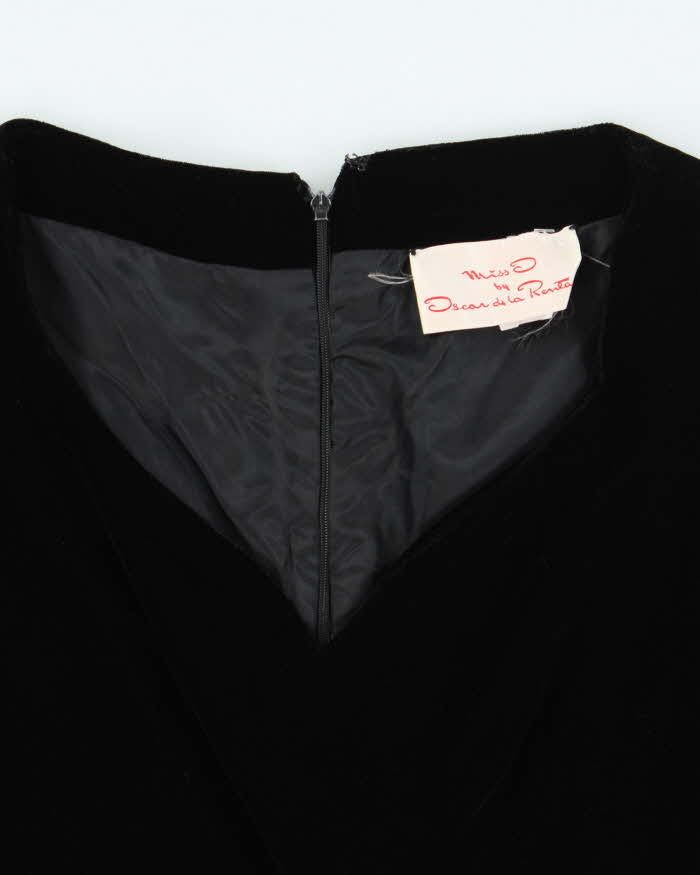 Vintage 80s Oscar De La Renta Black Velvet Long Sleeve Dress - S