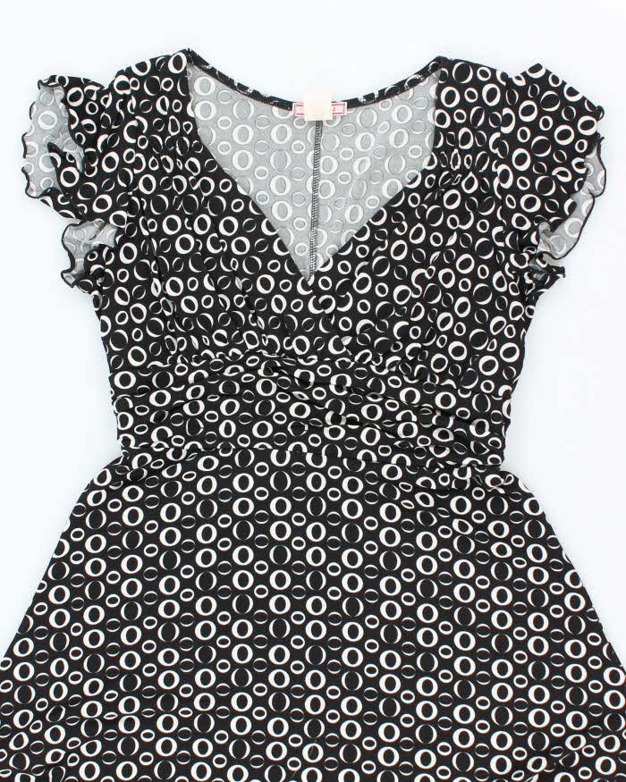 Vintage Y2k 00s Vol. 1 Handkerchief Hem Dress - M