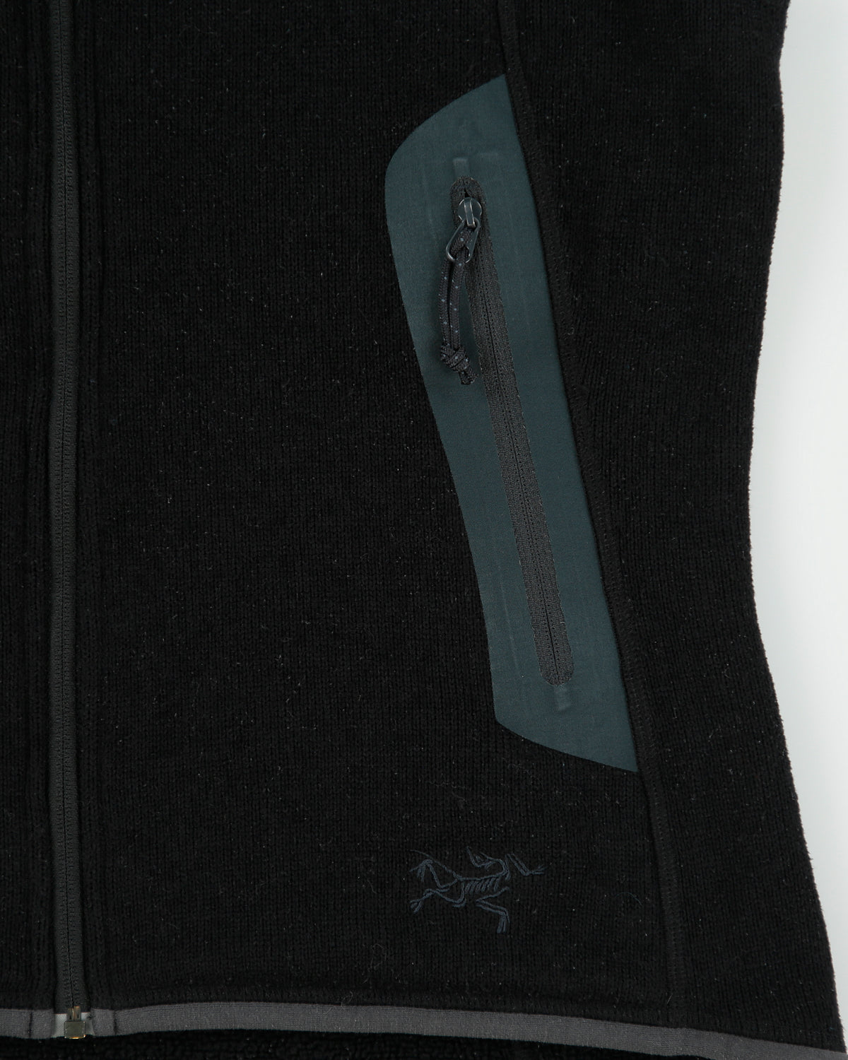 Vintage Y2K 00s Arc'teryx Women's Covert Polartec Fleece Gilet - M