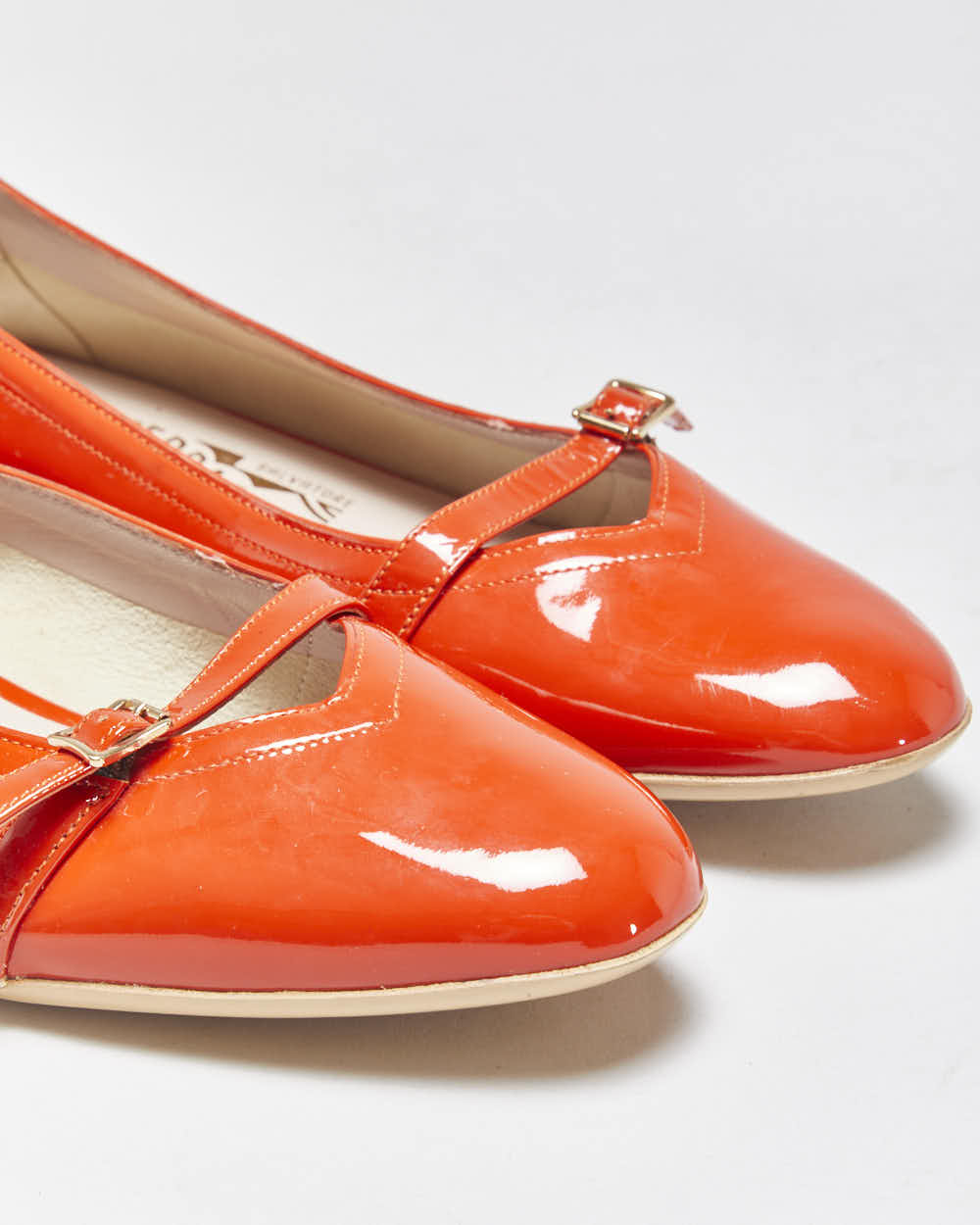 DS Vintage Y2K 00s Salvatore Ferragamo 'Audrey (1954)' Women's Orange Patent Leather Ballet Flats - UK5