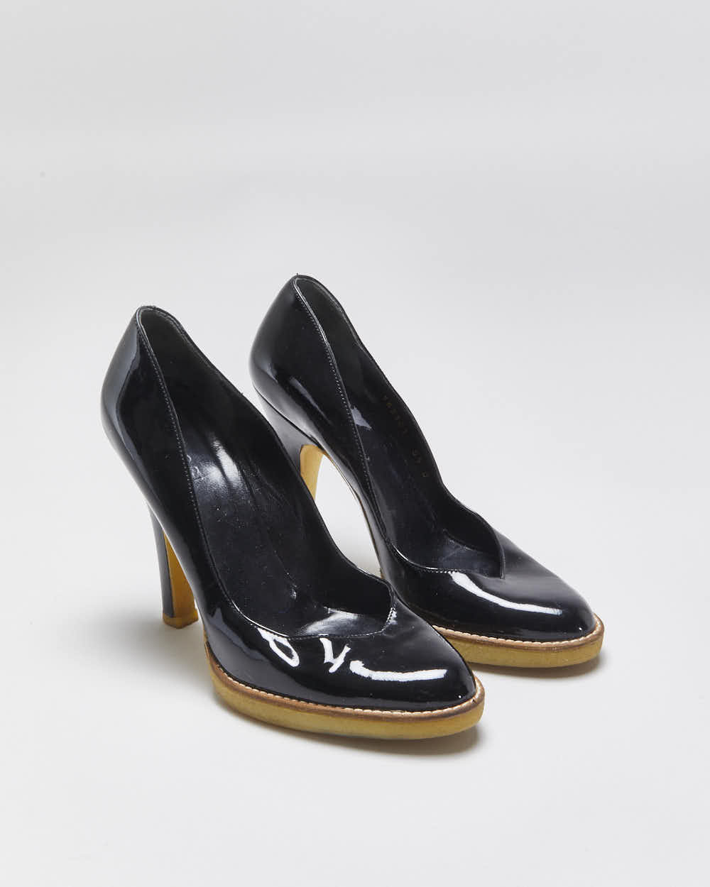 Vintage Y2K 00s Gucci Women's 'Nightfall Diva' Black Patent Leather Rubber Sole Pumps - UK4.5