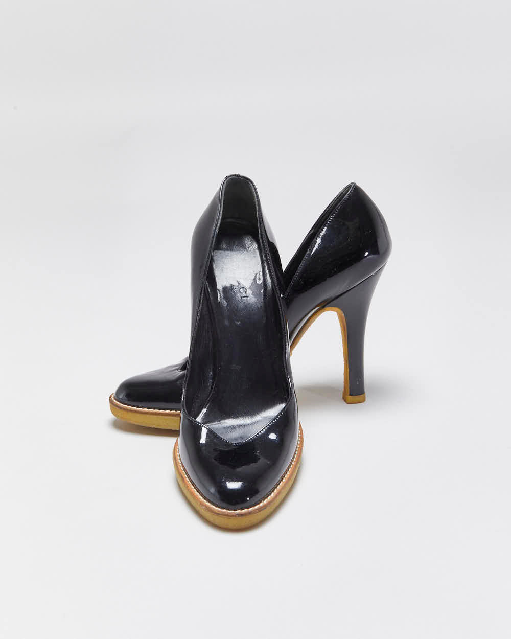 Vintage Y2K 00s Gucci Women's 'Nightfall Diva' Black Patent Leather Rubber Sole Pumps - UK4.5