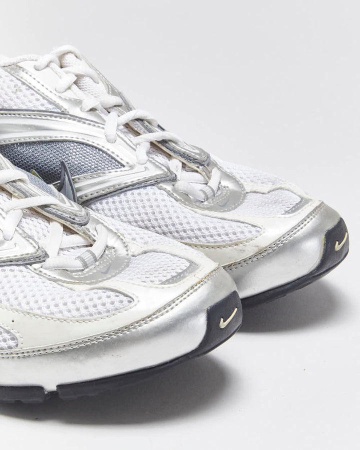 Vintage 2009 Nike Women's Shox Reveal 3 White/Sparkle Silver Trainers - UK7.5