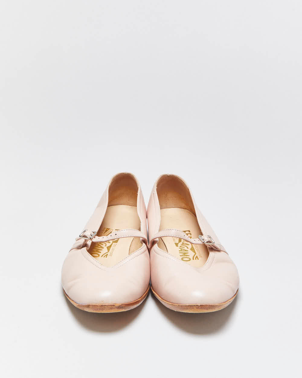 Vintage Y2K 00s Salvatore Ferragamo Women's Baby Pink Calfskin Leather 'Audrey' Low Heel Ballet Flats - UK5
