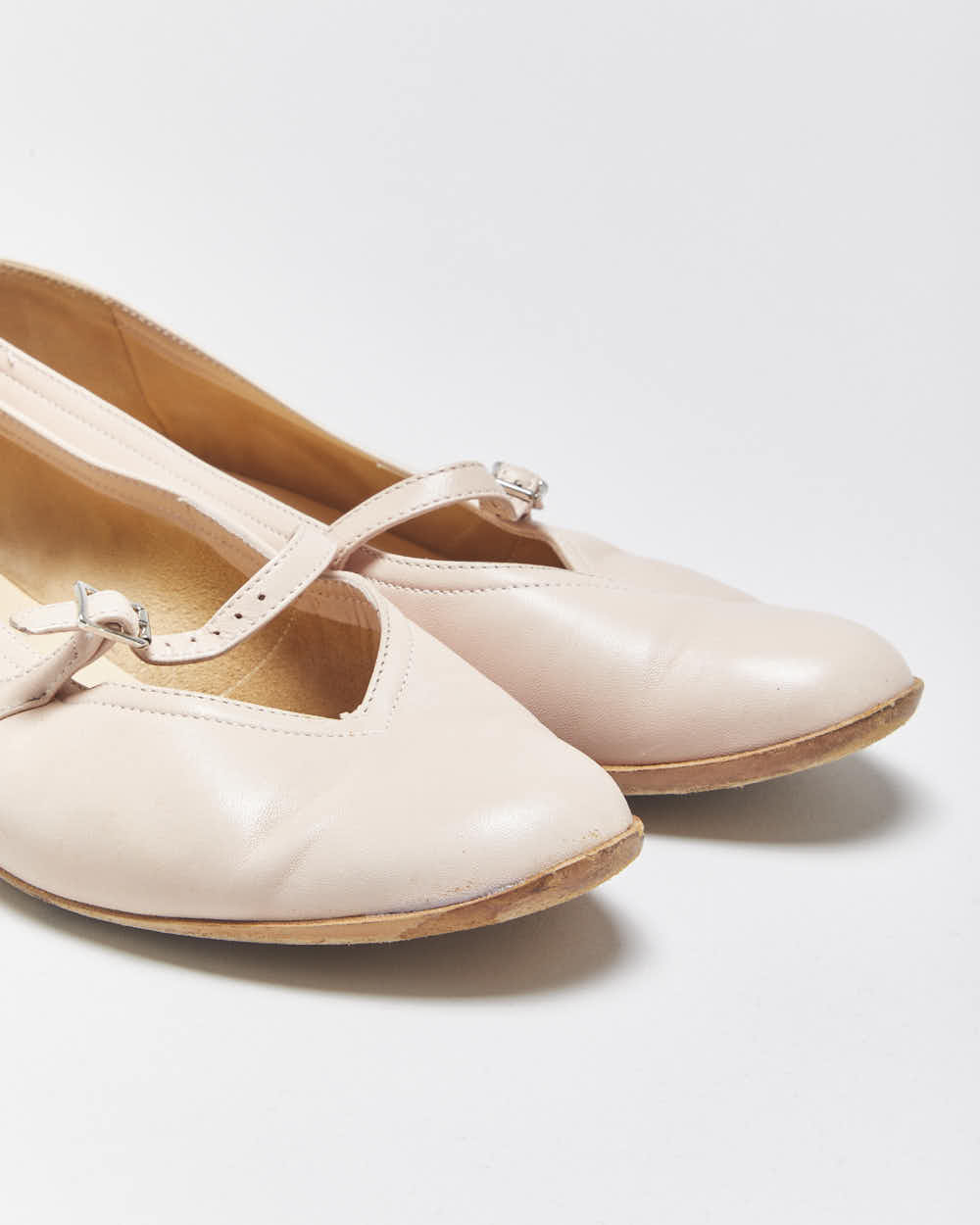 Vintage Y2K 00s Salvatore Ferragamo Women's Baby Pink Calfskin Leather 'Audrey' Low Heel Ballet Flats - UK5