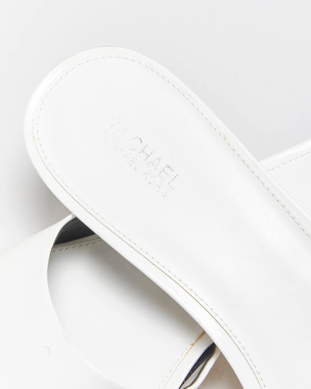 Vintage Michael Michael Kors Women's White Patent Leather Square Toe Kitten Heel Mules - UK8