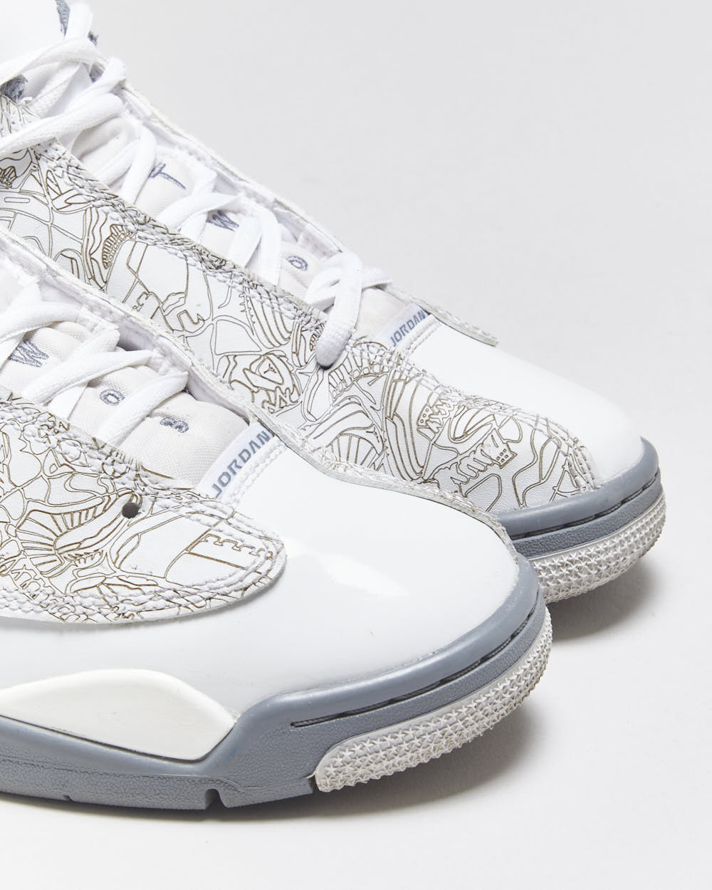 2022 Nike Air Jordan Dub Zero GS 'Laser White/Cool Grey' Trainers - UK4