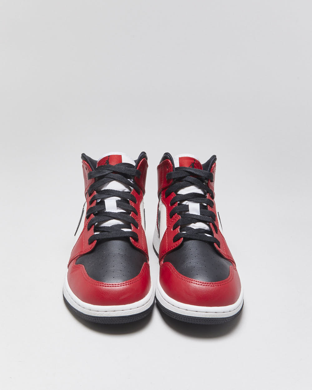 DS 2019 Nike Air Jordan 1 Mid GS Chicago Black Toe Trainers - UK6