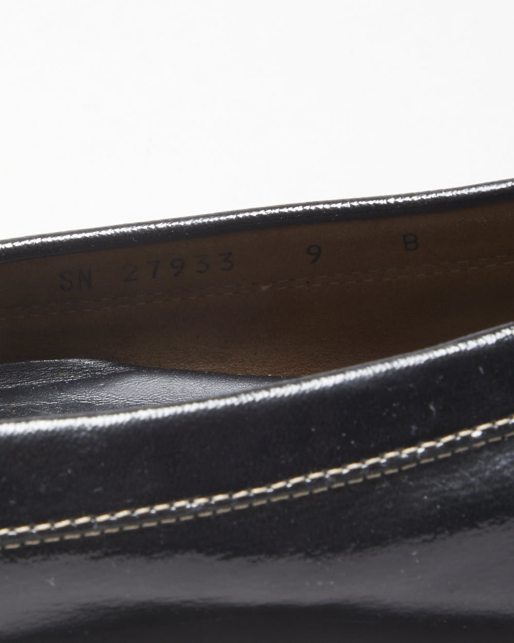 Salvatore Ferragamo Women's Black Patent Leather Gancini Horsebit Driving Loafers - UK7