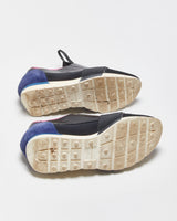 Balenciaga Women's Black/Navy Race Runner Trainers - UK3
