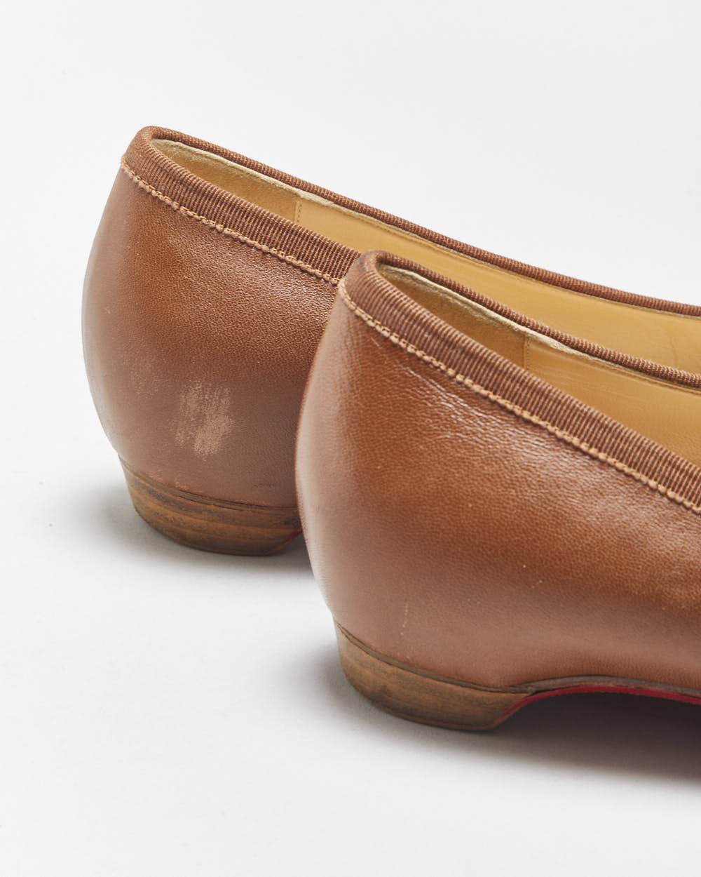 Vintage Louboutin Women's Hazelnut Calfskin Mamadrague Square-Toe Lace Ballet Flats - UK6
