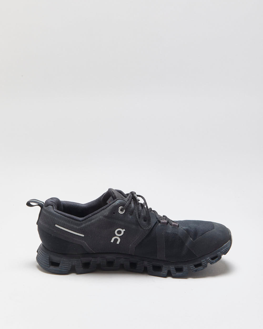 ON Cloud 5 All Black Women's Low-Top Waterproof Running Trainers - UK9