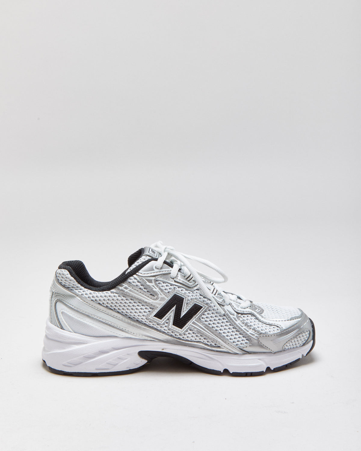New Balance 740 White/Silver Trainers - UK7
