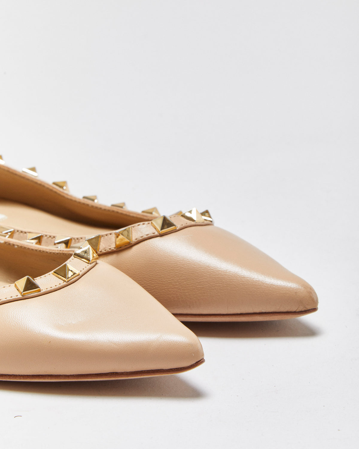 Valentino Garavani Rockstud Pointy Ballet Flats - UK3