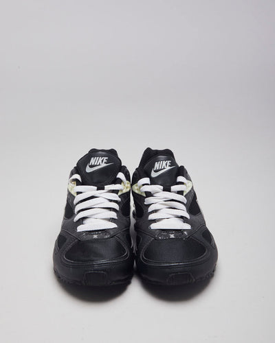 Vintage 2011 Nike Shox Trainers - UK 3.5