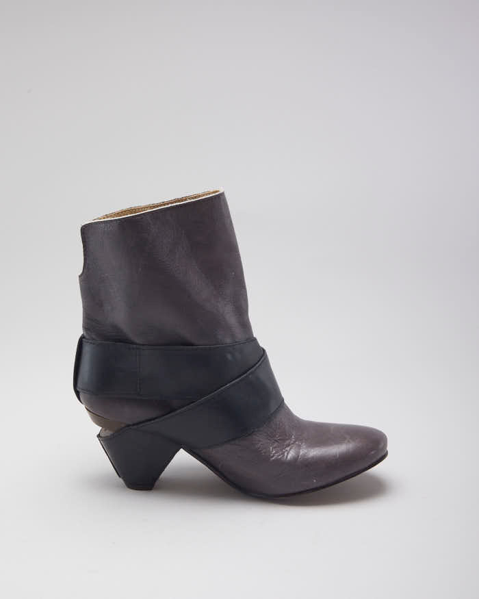 Vintage Y2K Fly London Buckle Ankle Boots - UK 5