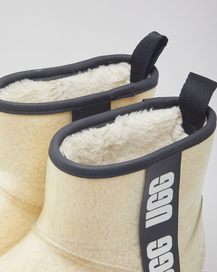 UGG Clear Classic Mini Boots - UK 5 – Rokit