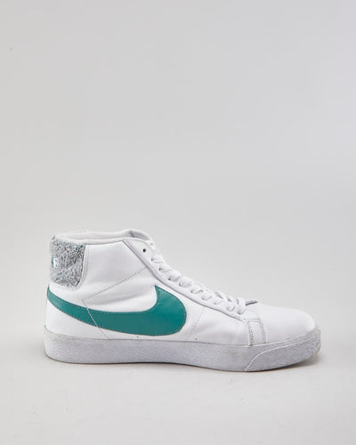 Nike Blazers Trainers - UK11