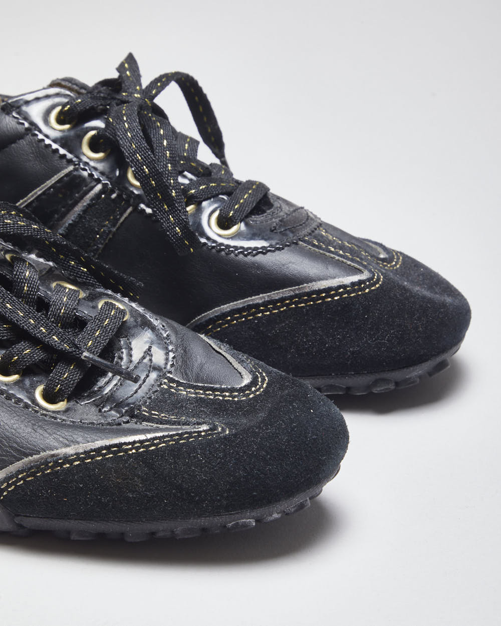 Deadstock Geox Respira Black Trainers - UK4