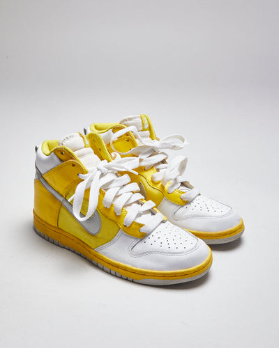 Nike  Dunk Yellow Trainers - UK5