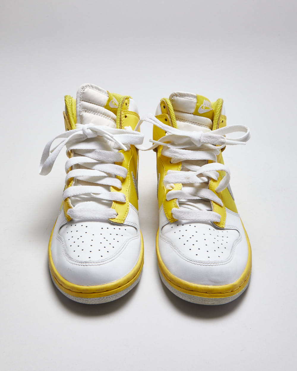 Nike  Dunk Yellow Trainers - UK5
