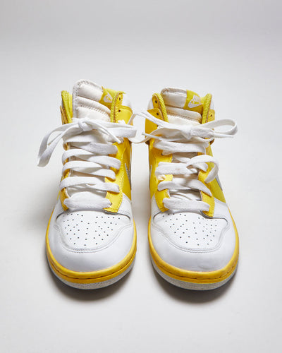 Nike  Dunk Yellow Trainers - UK5