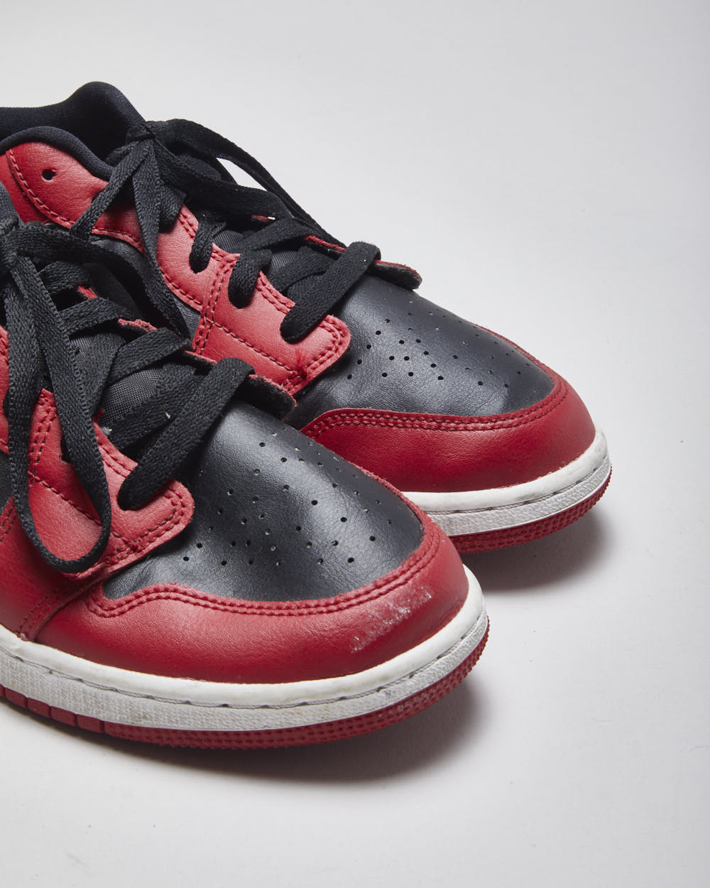 Air Jordan 1 Low Trainers - UK5.5