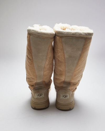 Ugg Australia Sherpa Lined Boots - UK6