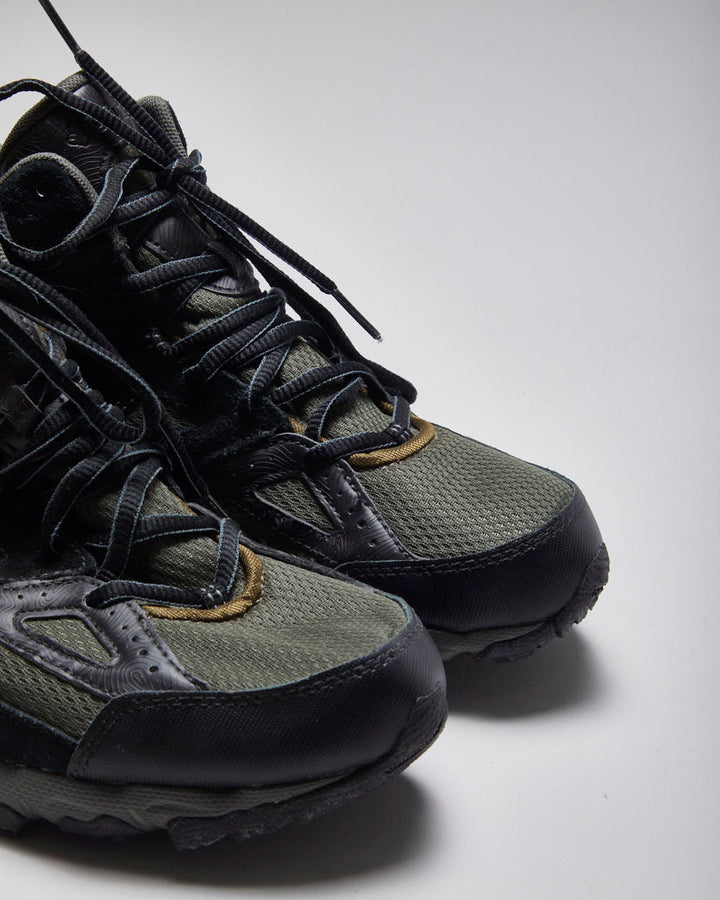 Columbia Khaki Hiking Boots - UK7.5