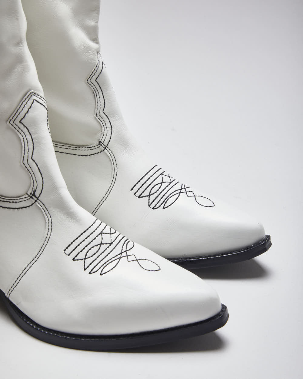 Vintage Women's DKNY Leather Ankle Cowboy Boots - UK 5