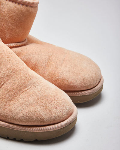 Vintage Women's Y2K Ugg Suede Insulated Ankle Boots - UK 5