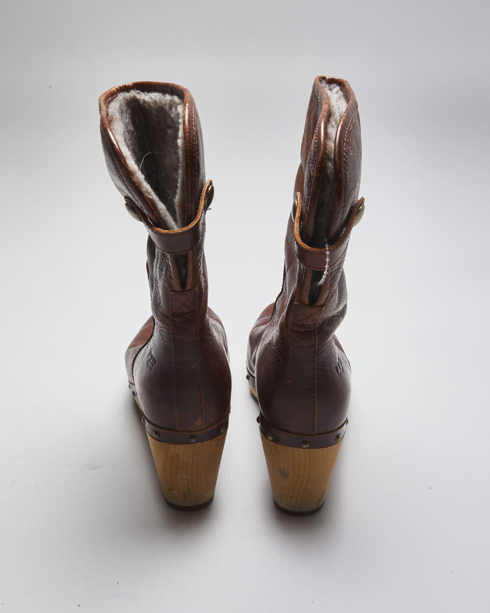 Vintage Women's Ugg Leather Insulated Heel Ankle Boots - UK 4.5