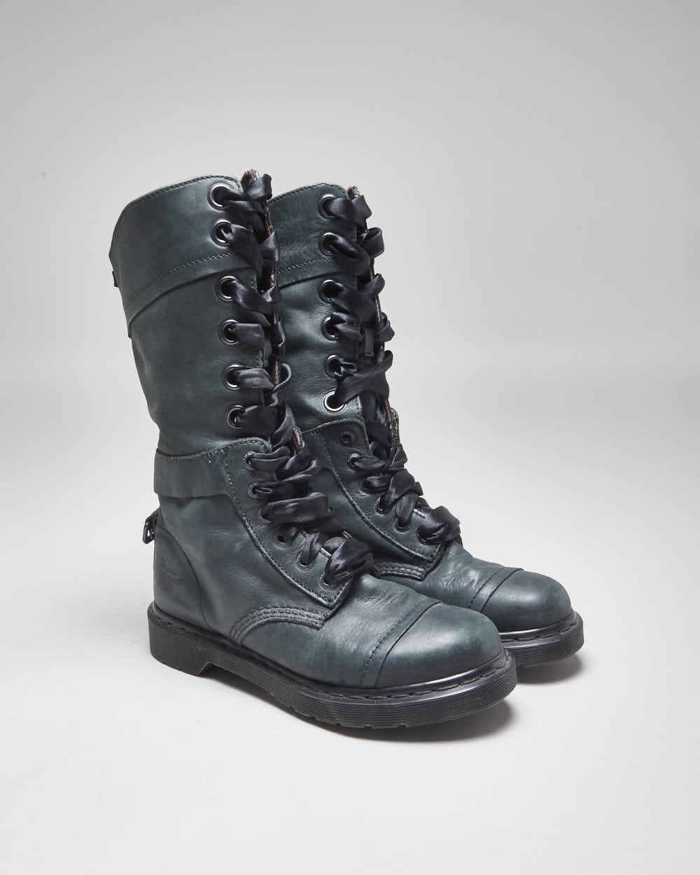 Dr Martens Lace-up Boots - UK6