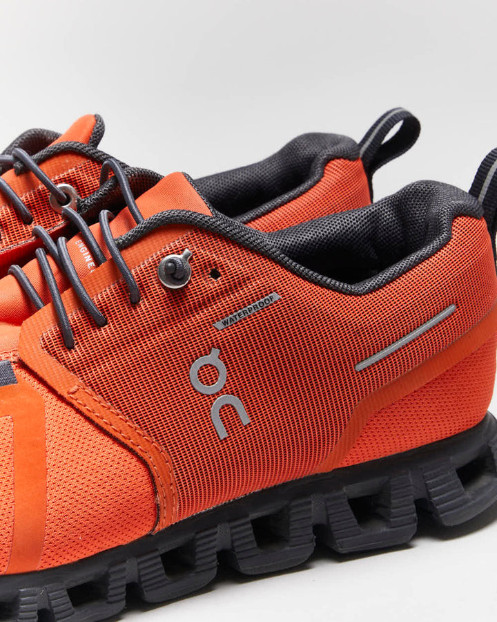 ON Cloud 5 Waterproof Trainers - UK5.5