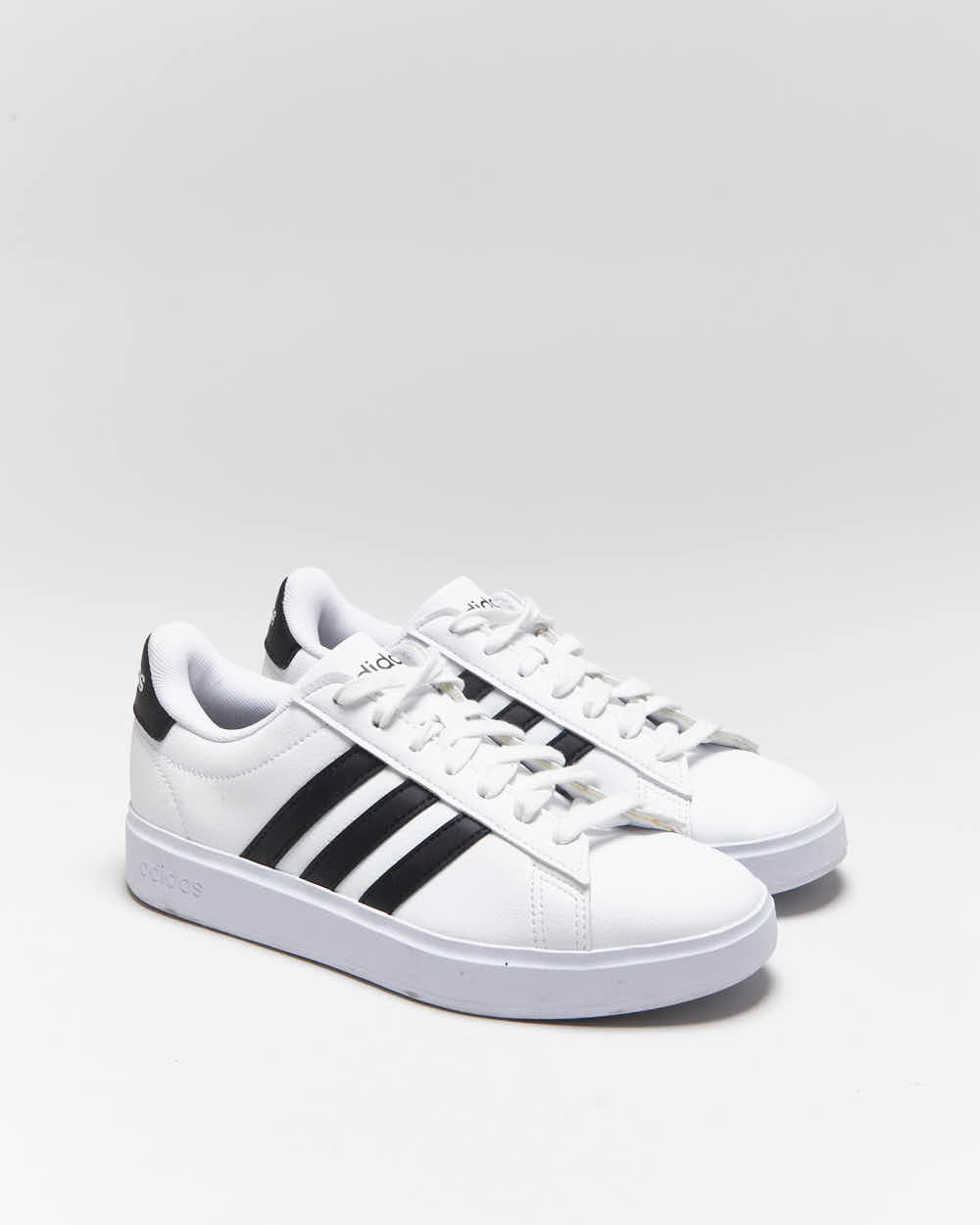 Adidas Grand Court Trainers - UK4.5