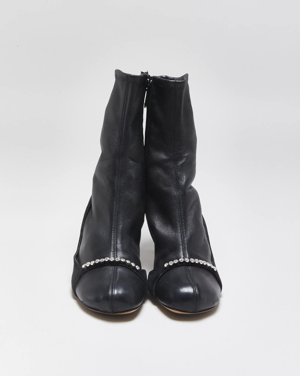 Fall2022 Valentino Garavani Women's Crystal-Embellished Stretch Leather &amp; Suede Mid Heel Sock Boots - UK4