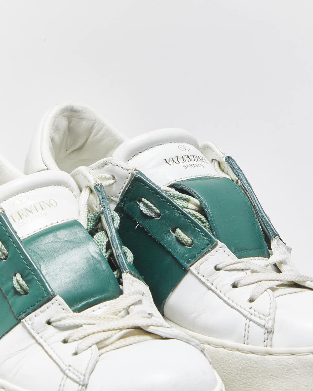 2020 Valentino Open Rockstud Women's Calfskin leather Low Top Trainers - UK2