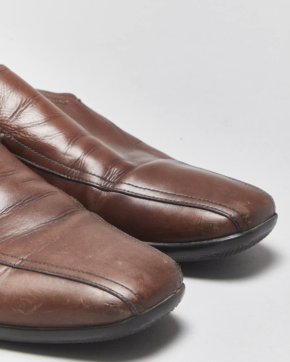 Vintage Y2K 00s Prada Luna Rossa Women's Leather Square-Toe Loafers - UK5.5