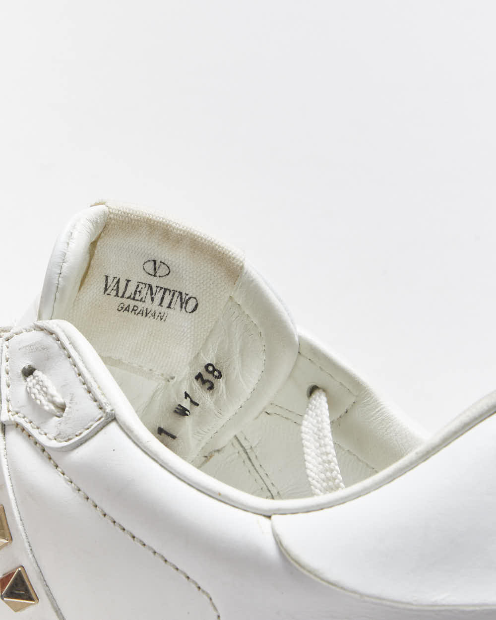 2022 Valentino Rockstud Untitled Women's Calfskin Leather Embellished Low Trainers - UK5
